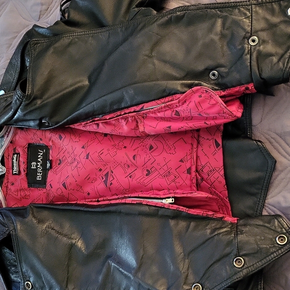 BERMANS 100% COWGIRL LEATHER JACKET.  THINSULATED ZIP VEST REMOVAL - Picture 11 of 14
